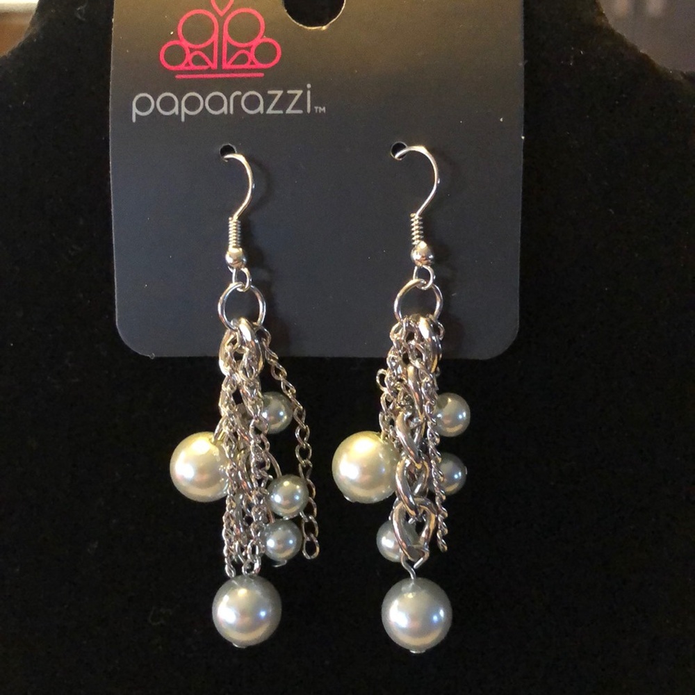 Paparazzi Soulmates Green Earrings
